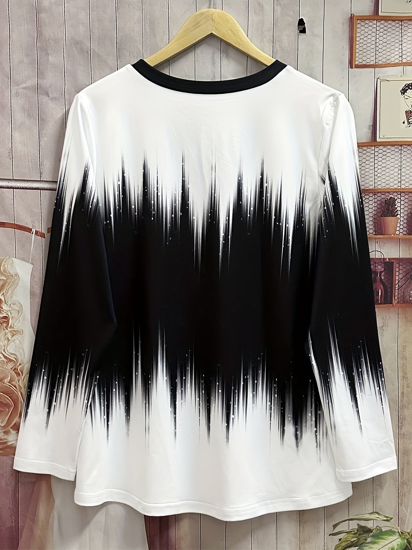 Colorblock Print V Neck T-Shirt, Casual Long Sleeve Top For Spring & Fall, Women's Clothing