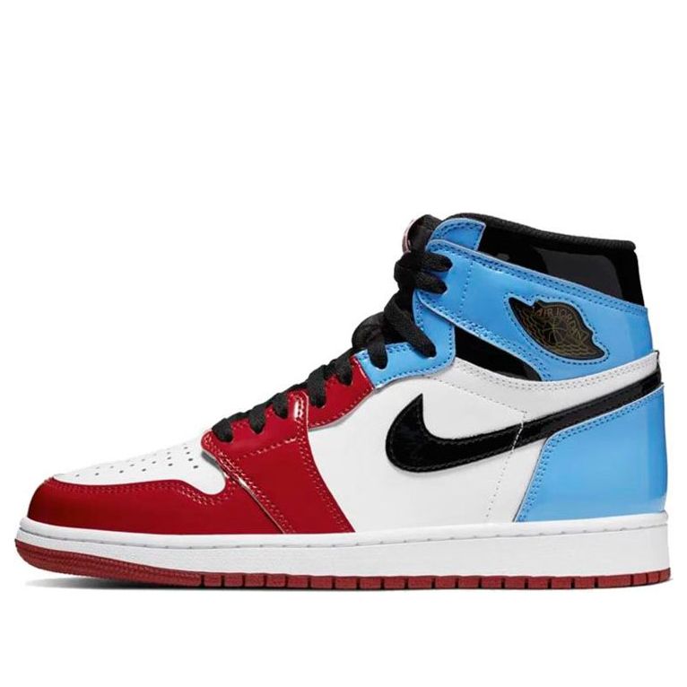 Air Jordan 1 Retro High OG 'Fearless' Iconic Trainers